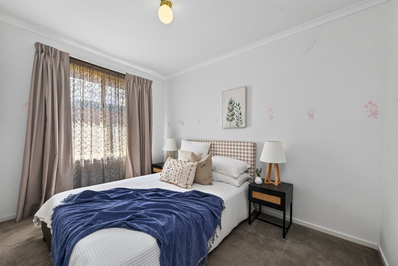 Photo - 25 Camelot Drive, Blakeview SA 5114 - Image 12