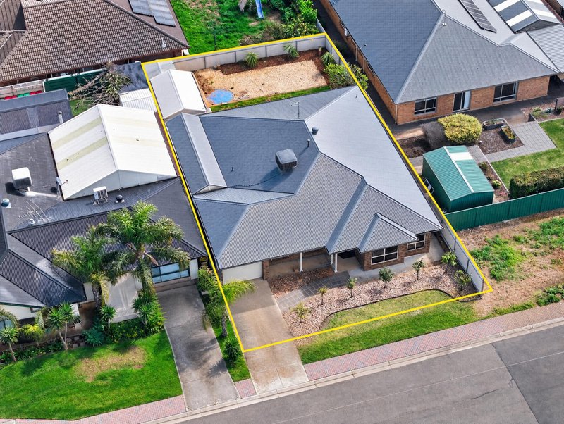 Photo - 25 Camelot Drive, Blakeview SA 5114 - Image 19
