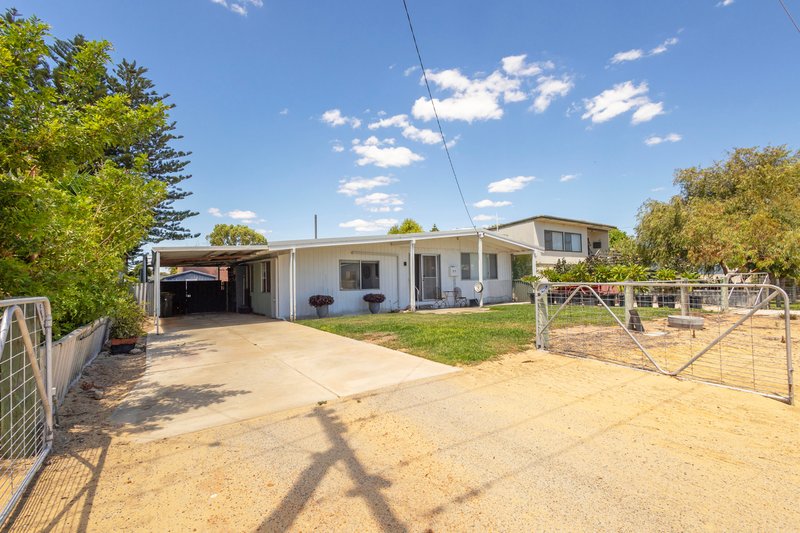 Photo - 25 Cameron Street, Jurien Bay WA 6516 - Image 4