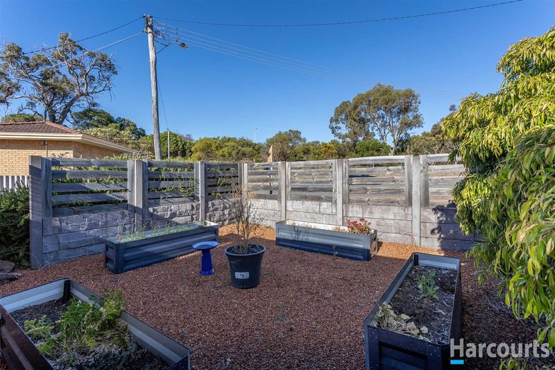 Photo - 25 Caprella Street, Heathridge WA 6027 - Image 7