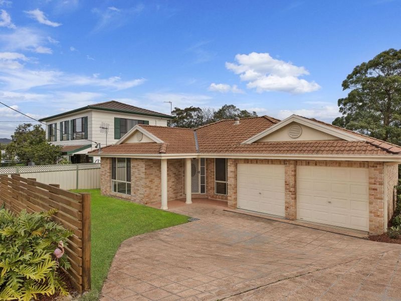 25 Carlyon Street, Killarney Vale NSW 2261