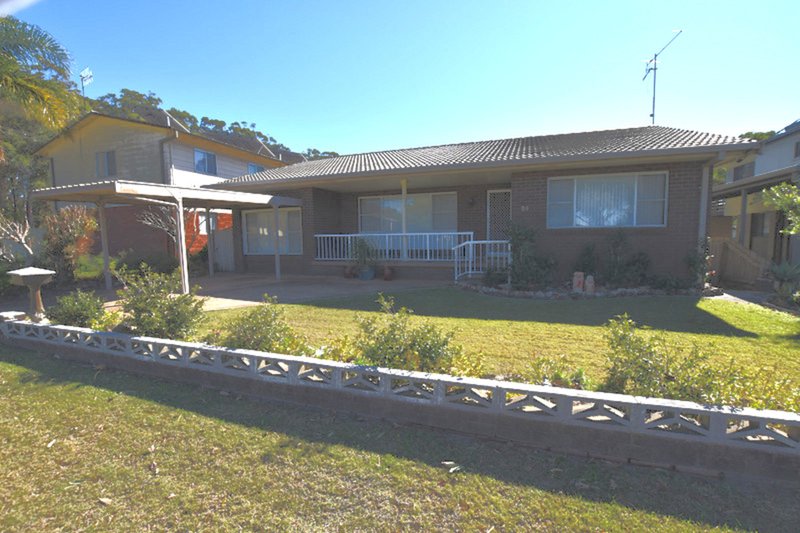 25 Castle Street, Laurieton NSW 2443