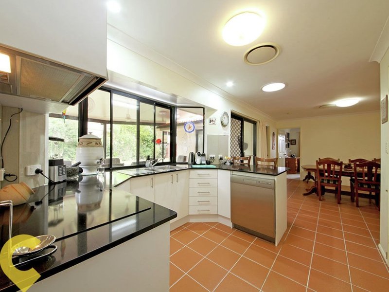 Photo - 25 Ceccato Drive, Murrumba Downs QLD 4503 - Image 3