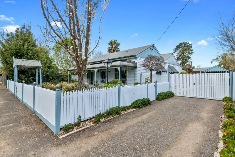 Photo - 25 Cecil Street, Benalla VIC 3672 - Image 9