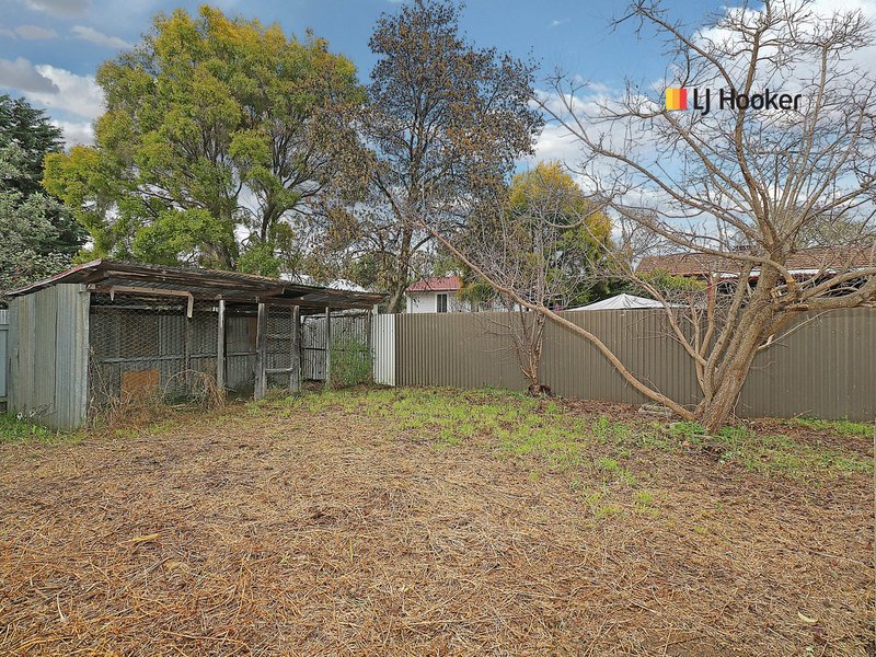 Photo - 25 Ceduna Street, Mount Austin NSW 2650 - Image 10