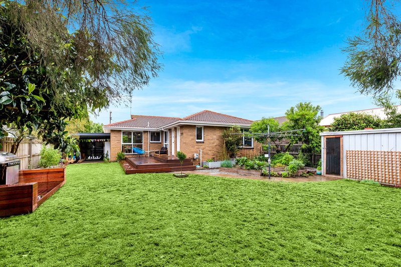 Photo - 25 Centre Avenue, Werribee VIC 3030 - Image 13