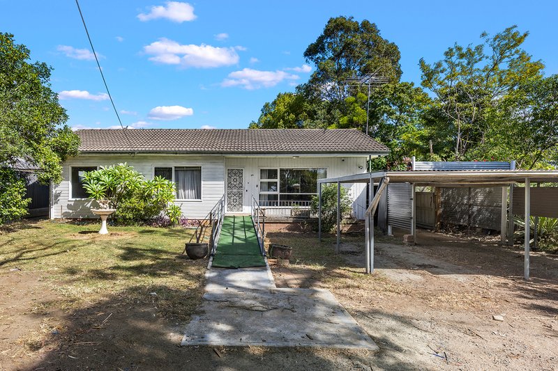Photo - 25 Chester Road, Ingleburn NSW 2565 - Image 3