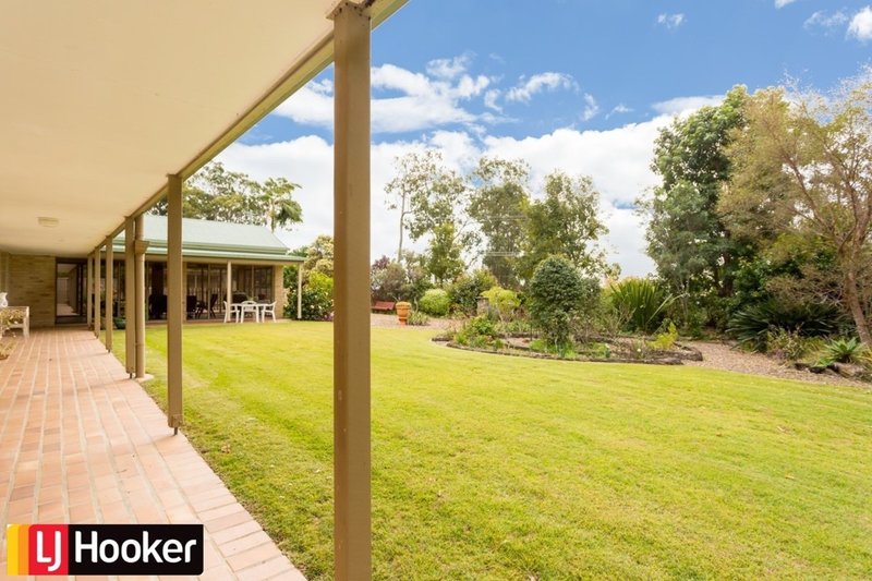 Photo - 25 Chesterfield Drive, Bonogin QLD 4213 - Image 11