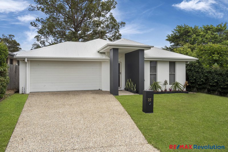 25 Christopher Street, Pimpama QLD 4209