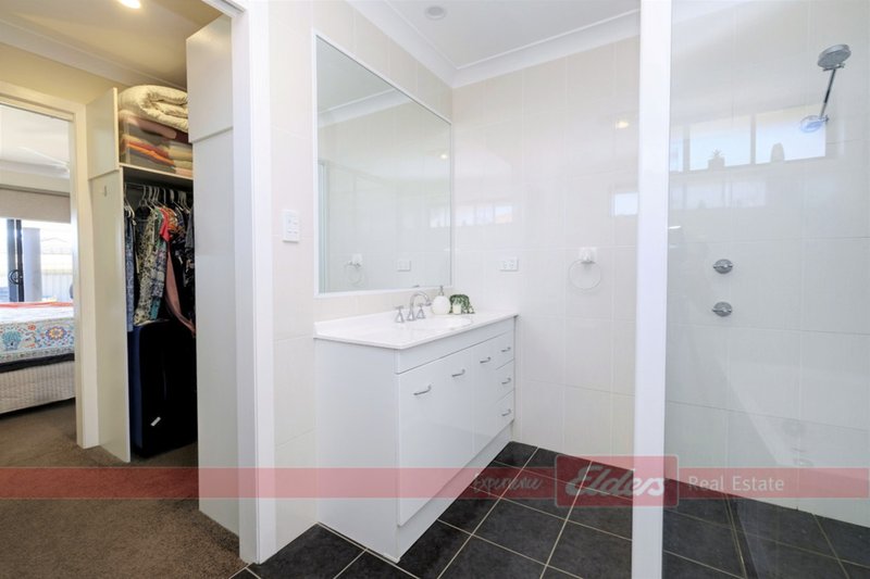 Photo - 2/5 Chusan Place, Forster NSW 2428 - Image 13