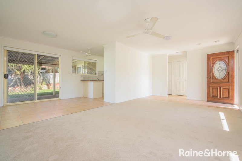 Photo - 25 Clarance Drive, New Auckland QLD 4680 - Image 6