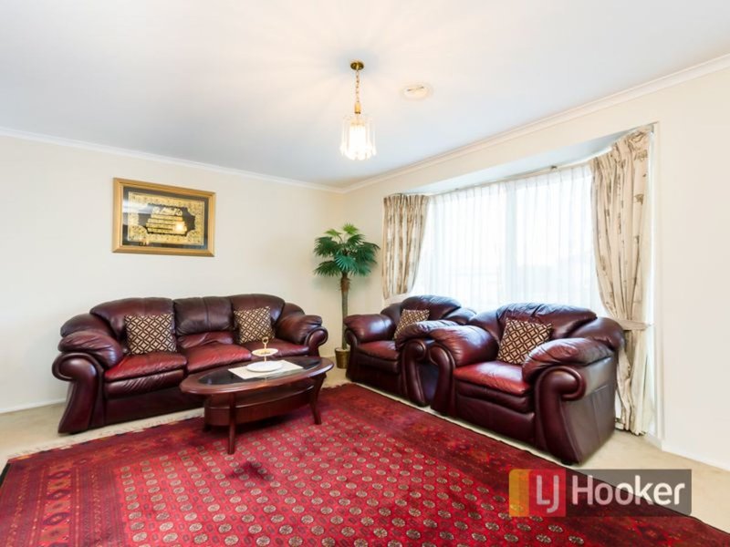 Photo - 25 Claude Avenue, Hampton Park VIC 3976 - Image 3