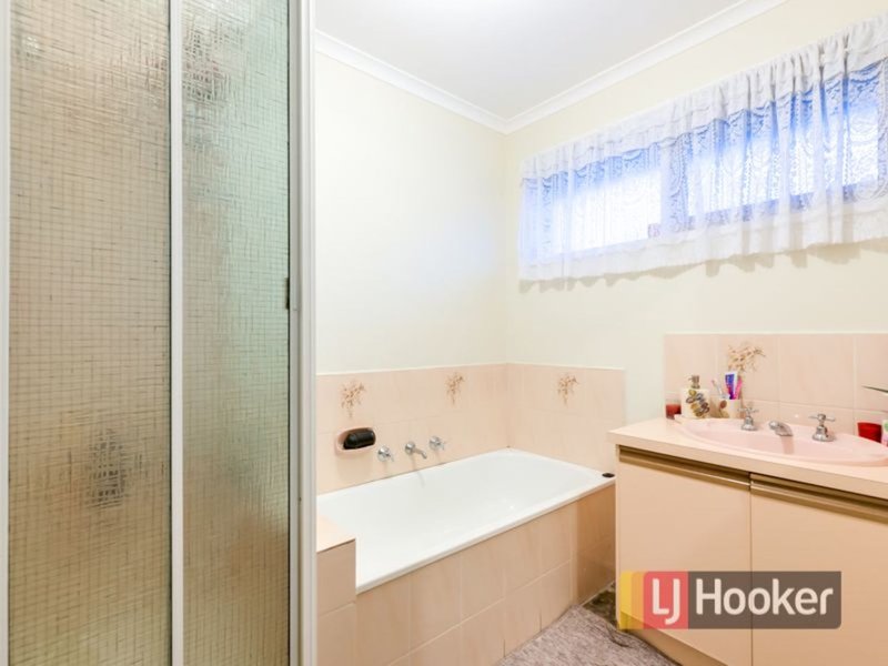 Photo - 25 Claude Avenue, Hampton Park VIC 3976 - Image 12