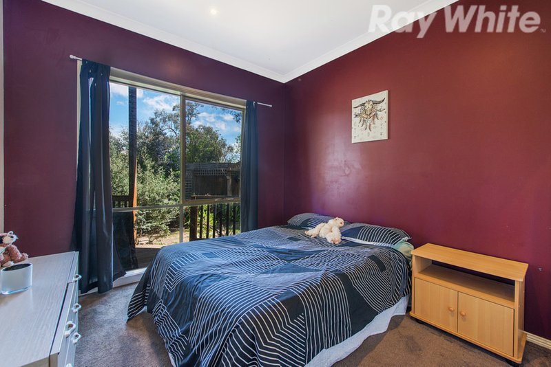 Photo - 2/5 Clendon Road, Ferntree Gully VIC 3156 - Image 5
