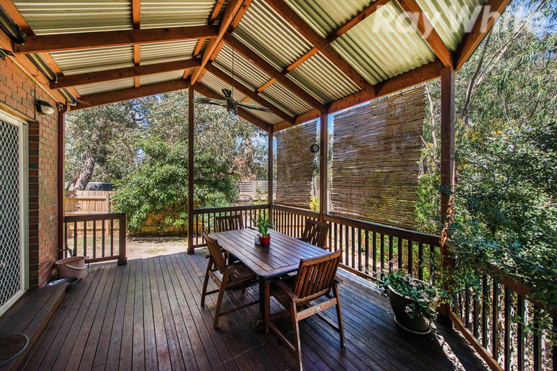 Photo - 2/5 Clendon Road, Ferntree Gully VIC 3156 - Image 10