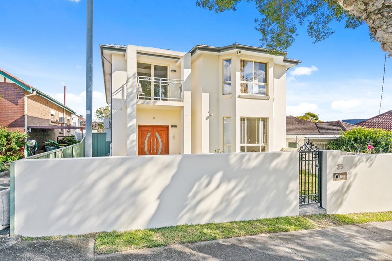 25 Clevedon Road, Hurstville NSW 2220