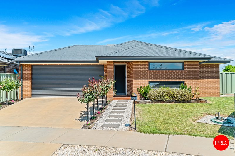 25 Cloverfields Crescent, Epsom VIC 3551