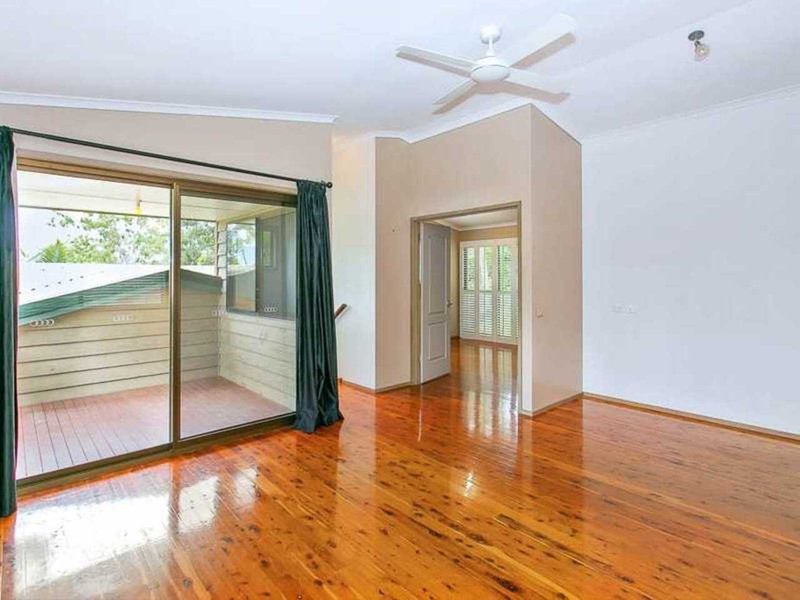 Photo - 25 Cobai Drive, Mudgeeraba QLD 4213 - Image 11