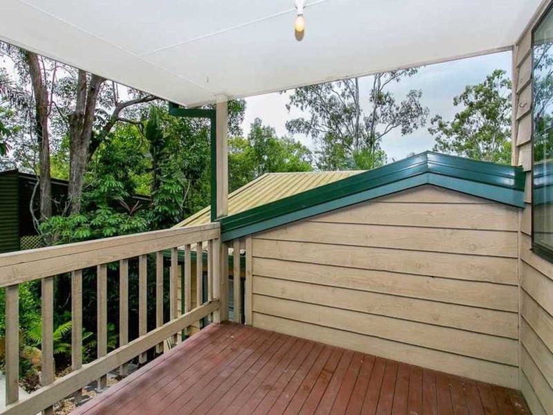 Photo - 25 Cobai Drive, Mudgeeraba QLD 4213 - Image 13