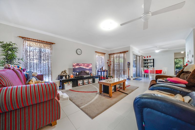 Photo - 25 Coldstream Way, Holmview QLD 4207 - Image 14