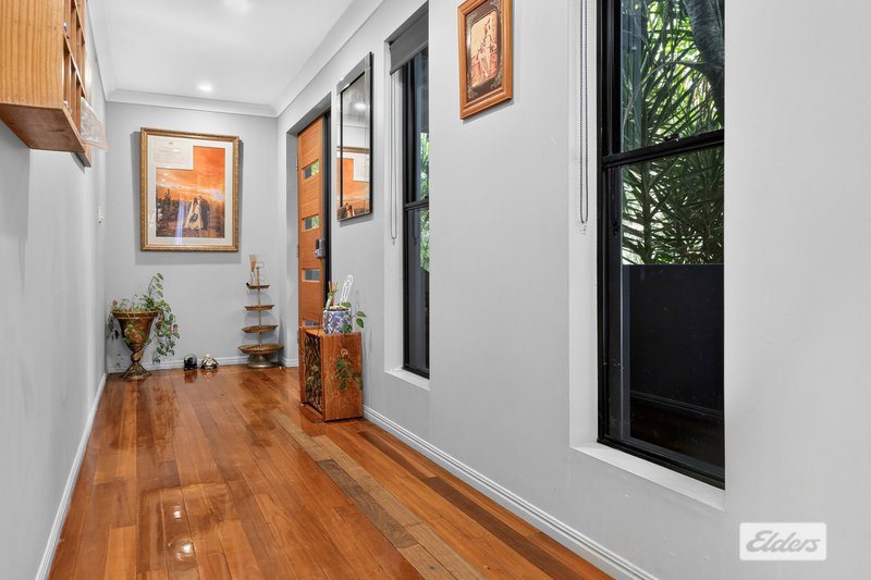 Photo - 25 Coleman Crescent, Pacific Heights QLD 4703 - Image 10
