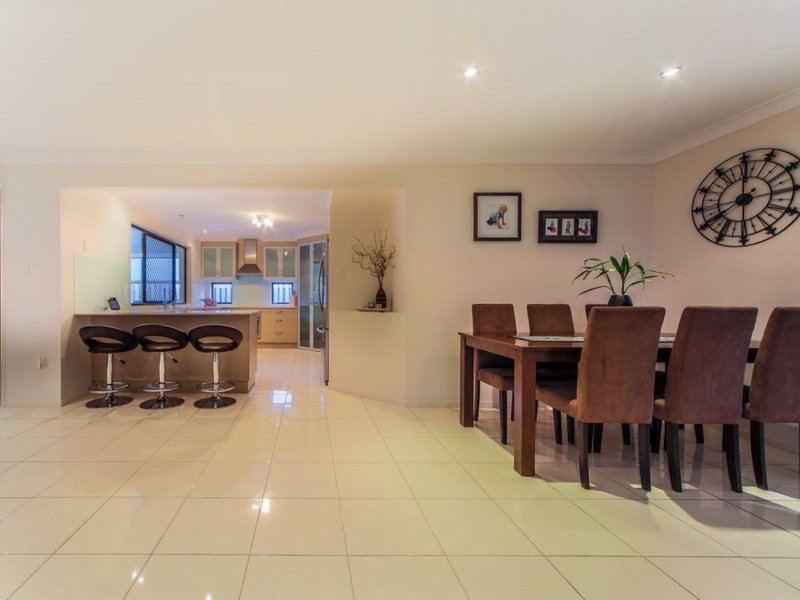 Photo - 25 Conestoga Way, Upper Coomera QLD 4209 - Image 7