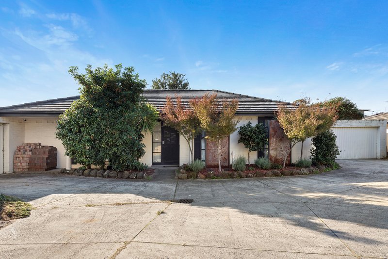 Photo - 2/5 Conti Court, Mentone VIC 3194 - Image 2