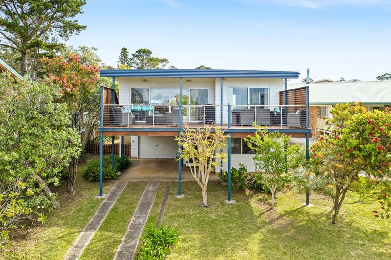 25 Coogee Street, Tuross Head NSW 2537