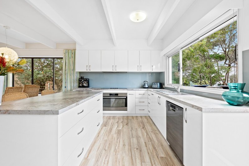 Photo - 25 Coogee Street, Tuross Head NSW 2537 - Image 5