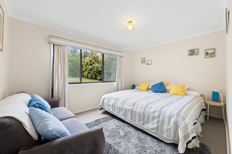 Photo - 25 Coogee Street, Tuross Head NSW 2537 - Image 13