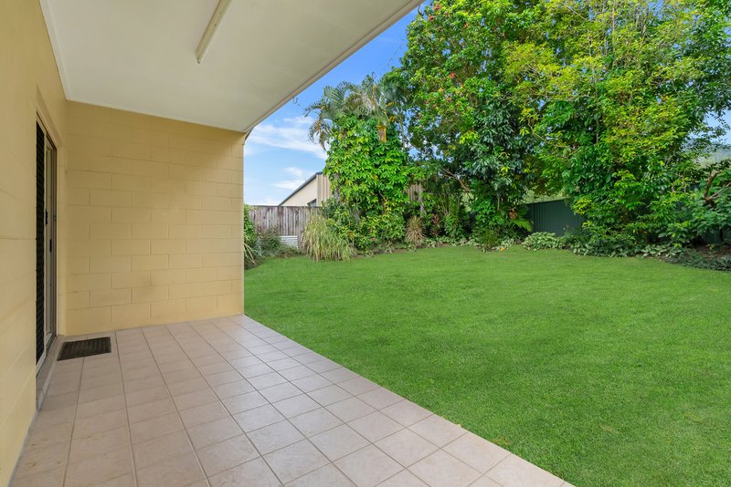 Photo - 2/5 Coolabah Close, White Rock QLD 4868 - Image 13