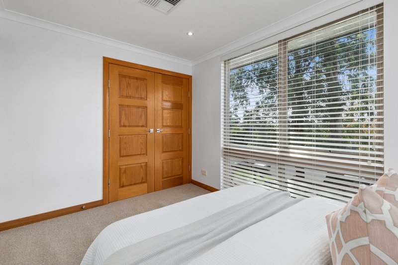 Photo - 25 Coreen Avenue, Terrey Hills NSW 2084 - Image 11