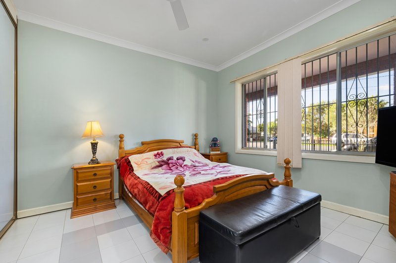 Photo - 25 Cowper Street, Campsie NSW 2194 - Image 8