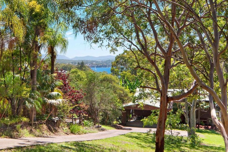 Photo - 25 Crescent Road, Wangi Wangi NSW 2267 - Image 2