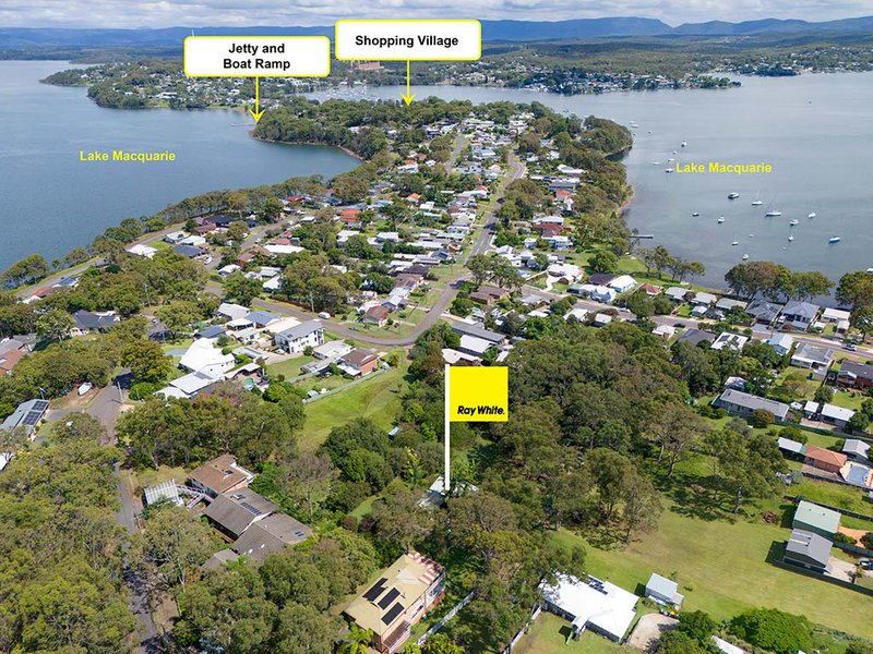 Photo - 25 Crescent Road, Wangi Wangi NSW 2267 - Image 16