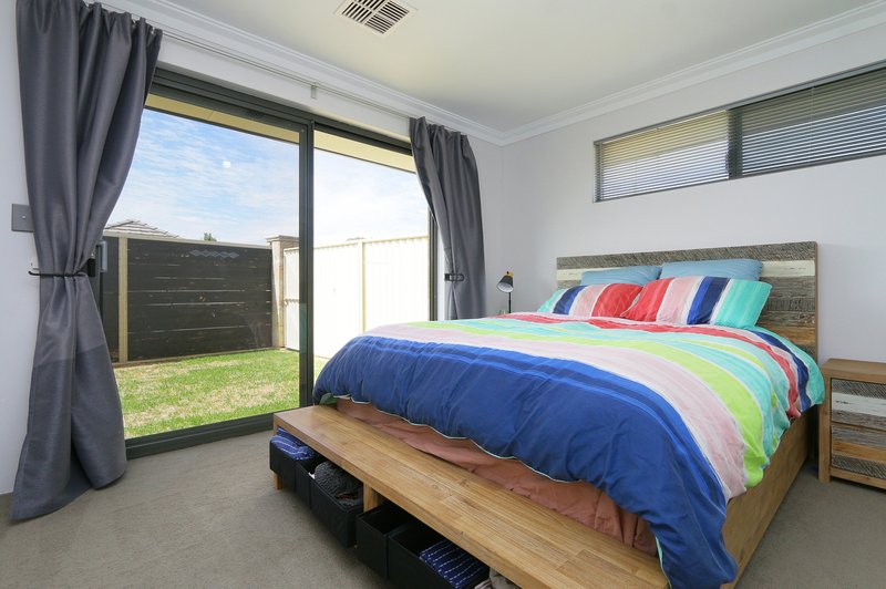 Photo - 25 Cubana Rise, Baldivis WA 6171 - Image 12