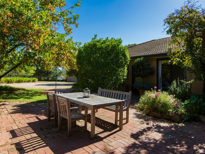 Photo - 25 Cummins Drive, San Isidore NSW 2650 - Image 17