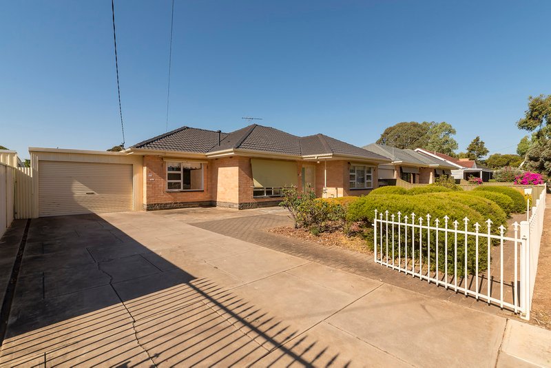 Photo - 25 Curbur Avenue, Pooraka SA 5095 - Image 3