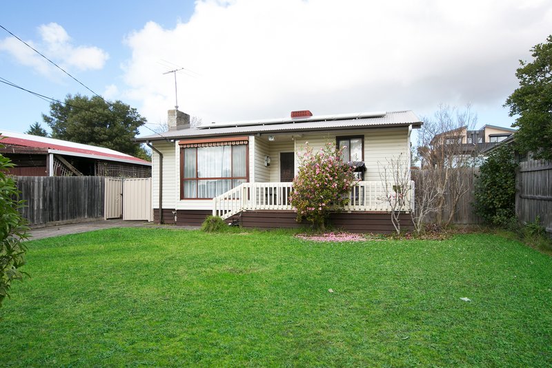 25 Cuthbert Road, Reservoir VIC 3073