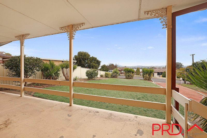 Photo - 25 Cypress Street, Tamworth NSW 2340 - Image 2