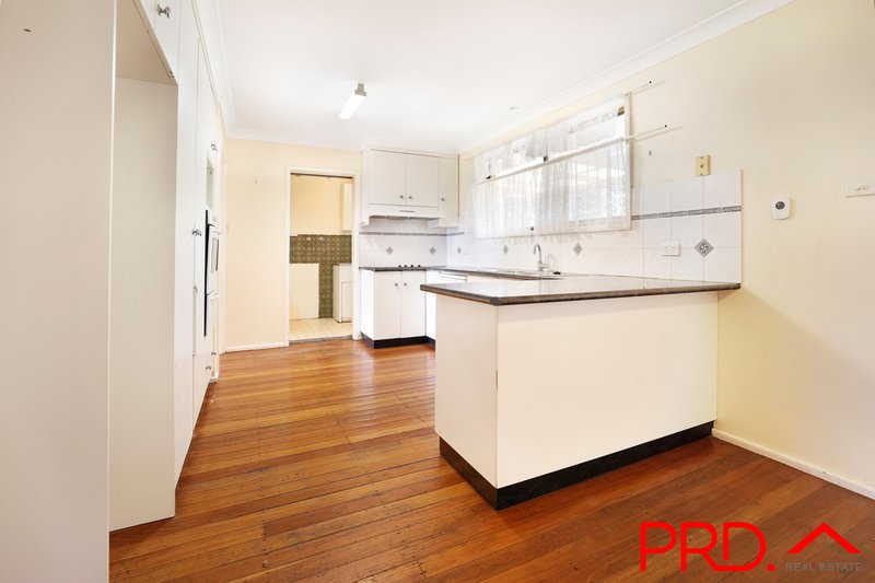 Photo - 25 Cypress Street, Tamworth NSW 2340 - Image 6