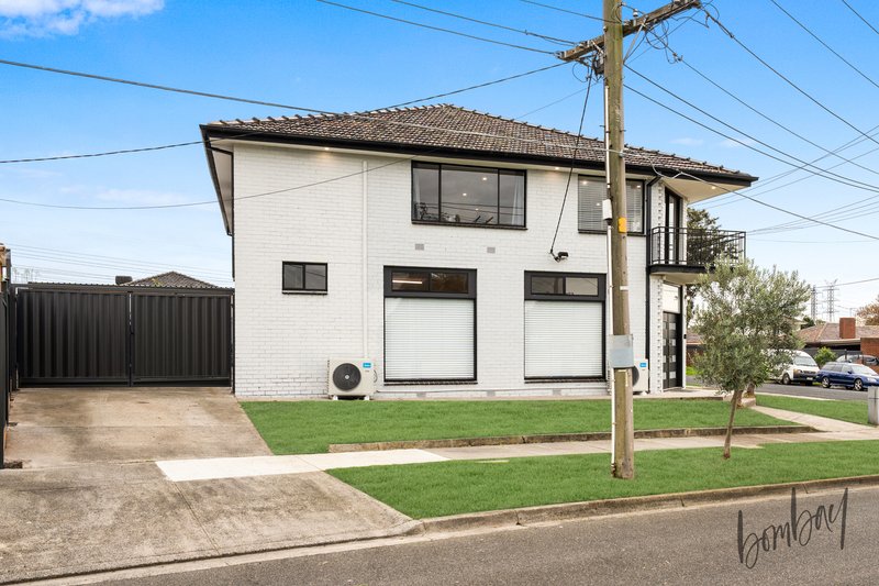 Photo - 25 Dallas Drive, Lalor VIC 3075 - Image 3
