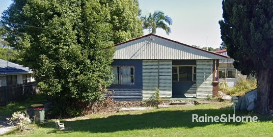 25 Dalwah Street, Bomaderry NSW 2541