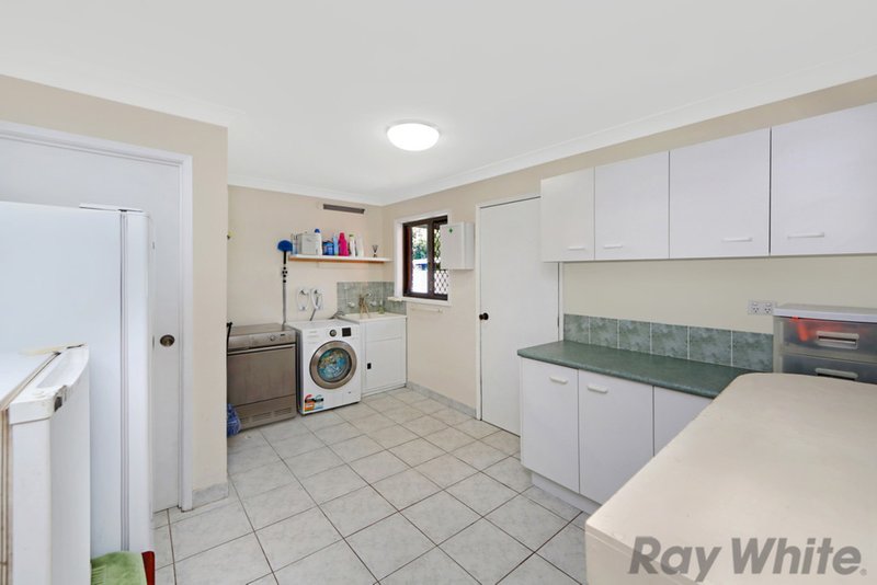 Photo - 25 Danbury Avenue, Gorokan NSW 2263 - Image 9