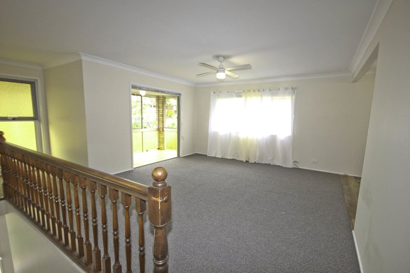 Photo - 25 Dangar Street, Belmont QLD 4153 - Image 6