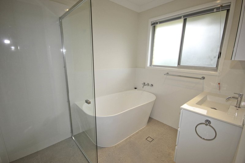 Photo - 25 Dangar Street, Belmont QLD 4153 - Image 7