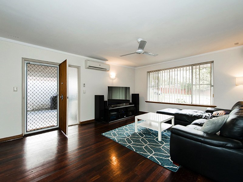 Photo - 25 Davenport Road, Booragoon WA 6154 - Image 14