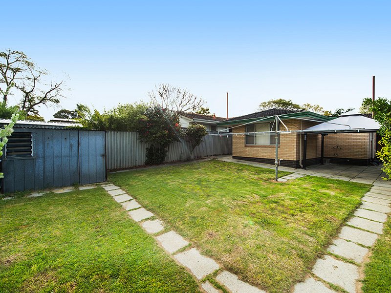 Photo - 25 Davenport Road, Booragoon WA 6154 - Image 22