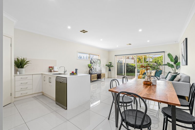 Photo - 25 David Avenue, Mitchell Park SA 5043 - Image 10