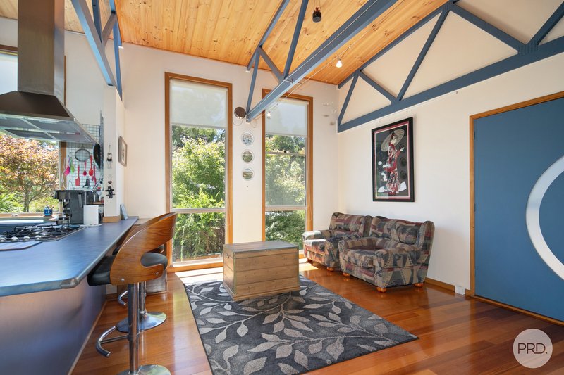 Photo - 25 De Regt Drive, Creswick VIC 3363 - Image 9
